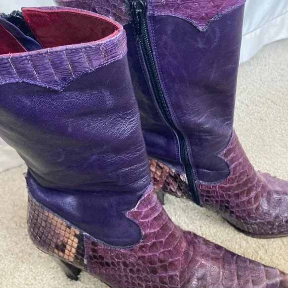 Beautiful snakeskin and leather purple boots, unique, sz 39 (8.5, 9) - Picture 5 of 10